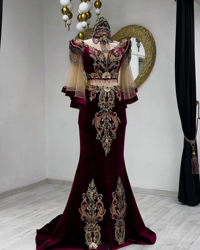 Vestidos de novia musulmanes borgoña mangas largas con tren desmontable sirena Foto 4 de 4