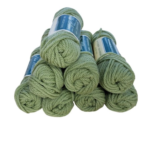 Elsa Williams Needlepoint Yarn 8 Skeins Green #677 Tapestry Wool 40 Yard