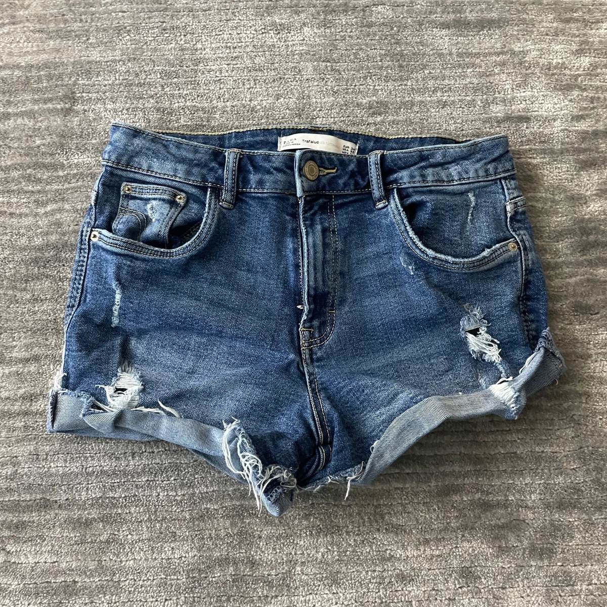 Zara Shorts Size 2 Womens Trafaluc Cuffed Distressed Mid Rise