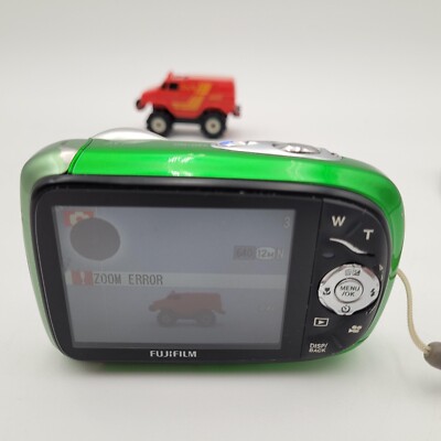 Fuji Finepix XP10 12.2MP Digital Camera Green Parts Only