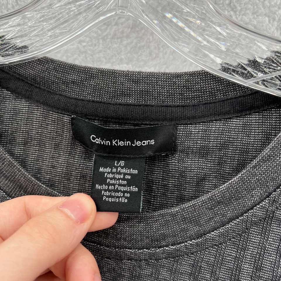 Рубашка мужская Calvin Klein средняя серая с коротким рукавом хлопковая в полоску вырез лодочкой топ - Изображение 4 из 4