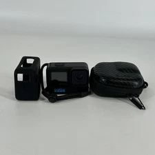 GoPro HERO10 Black w/ Battery/Case - Excellent Condition