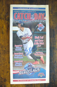 MILB - 2015 (Aug.) Lakewood BlueClaws GameDay Program "Scott Kingery" Auto. - EX