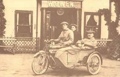 MOTORRAD & BEIWAGEN - TANDEMVERLAG 1974 WALES - EINFACHE POSTKARTE MIT RÜCKSEITE