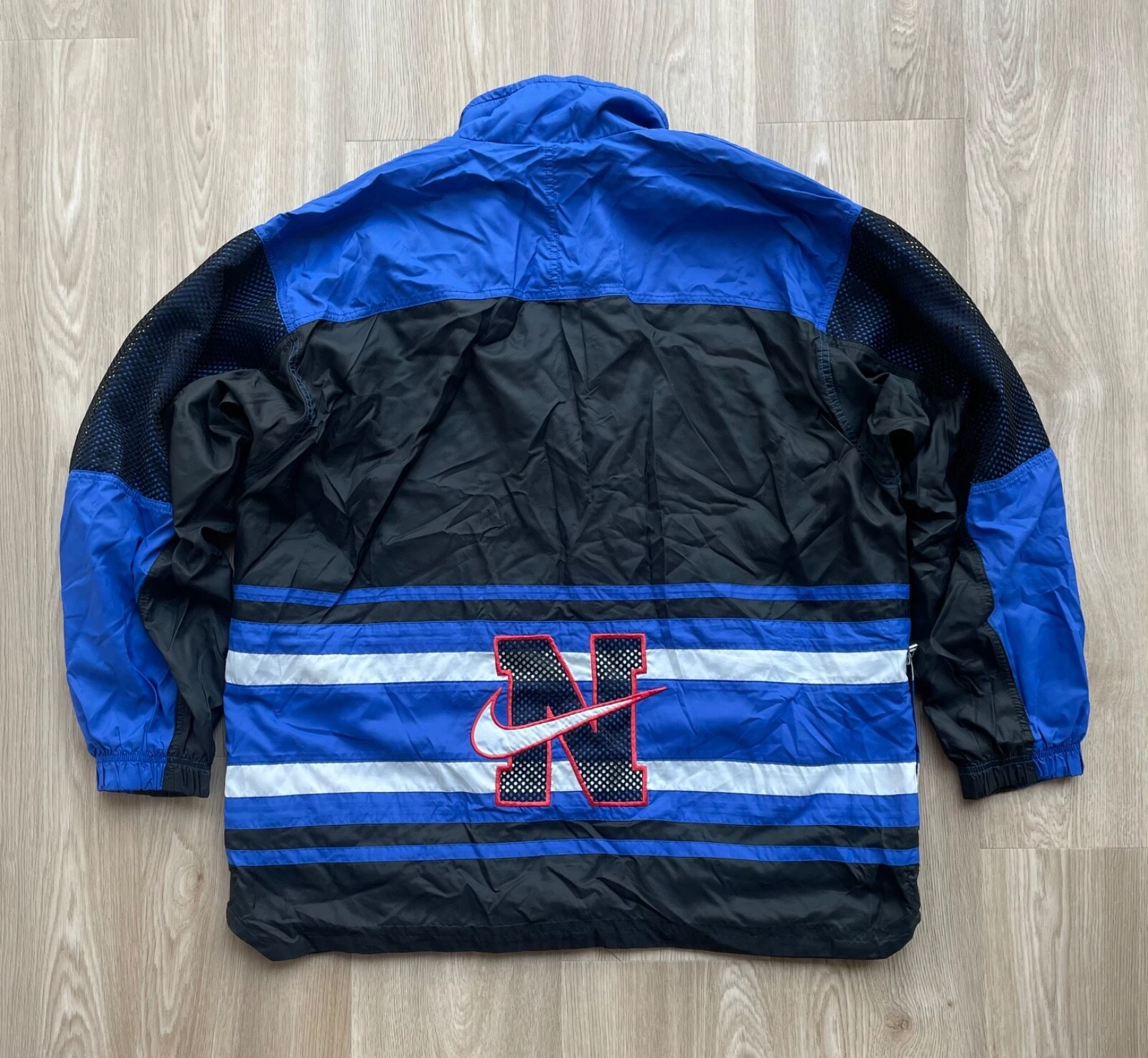 Vintage Nike Nylon Blue Jacket