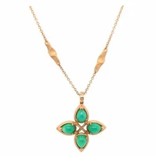 18 Karat Yellow Gold Caleo Chrysoprase Pendant Necklace 101-1604