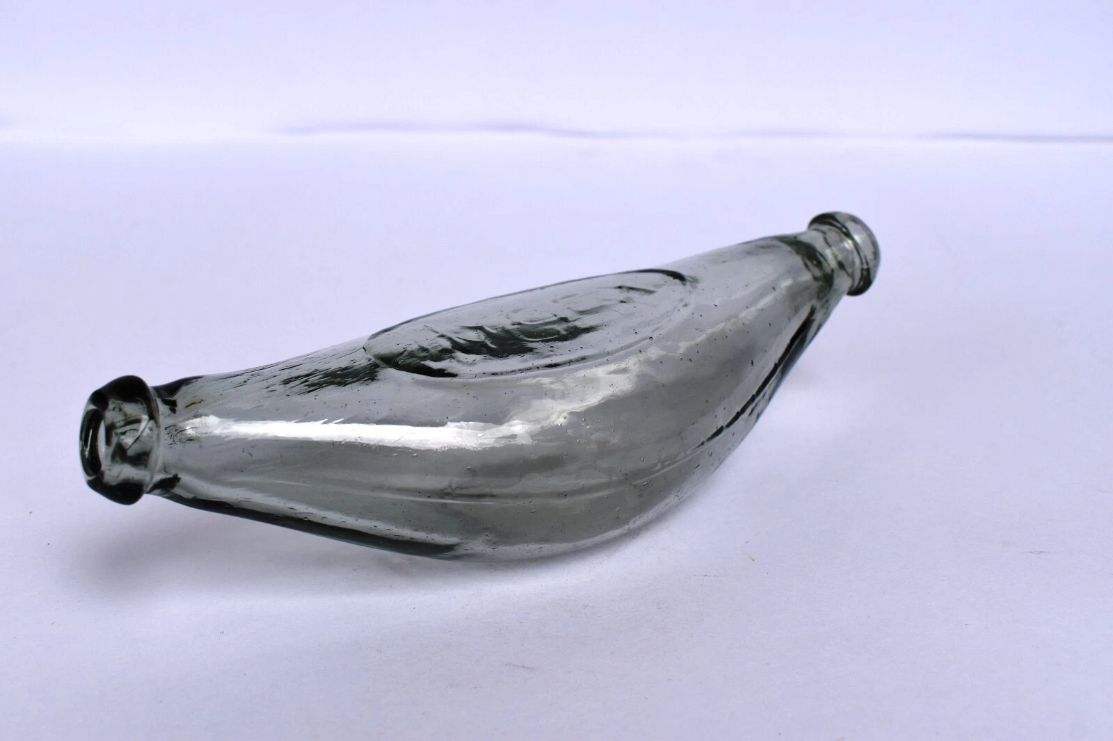 Hygex Feeder Vintage Glass Bottle 2 Banana Teats Rare F37 250ml Clear