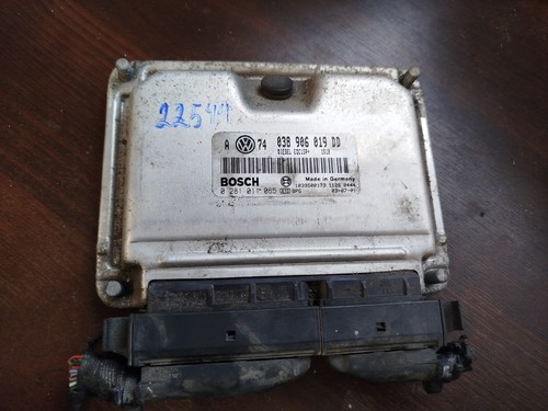 Original  VOLKSWAGEN Motorsteuergerät ECU 038906019dd   0281011065