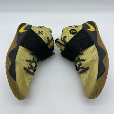 kyrie 2 yellow black