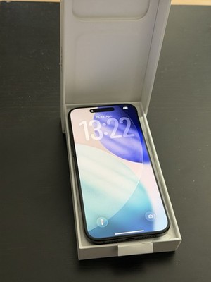 Apple iPhone 15 Pro Max 256GB Titan Schwarz Ohne Simlock Wie Neu Top Zustand