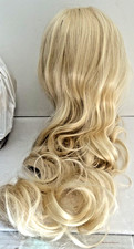 Synthetic Hair Wig Blonde Long Wavy Platinum blonde New Open pack
