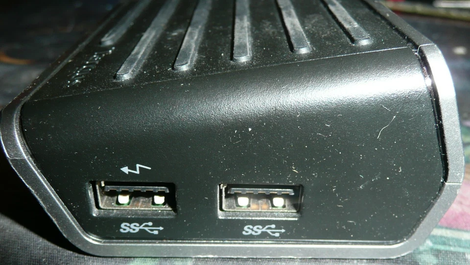 Estación de Acoplamiento Universal Targus USB 3.0 DOCK120 HDMI DVI Ethernet DOCK120USZ-51 Foto 3 de 3