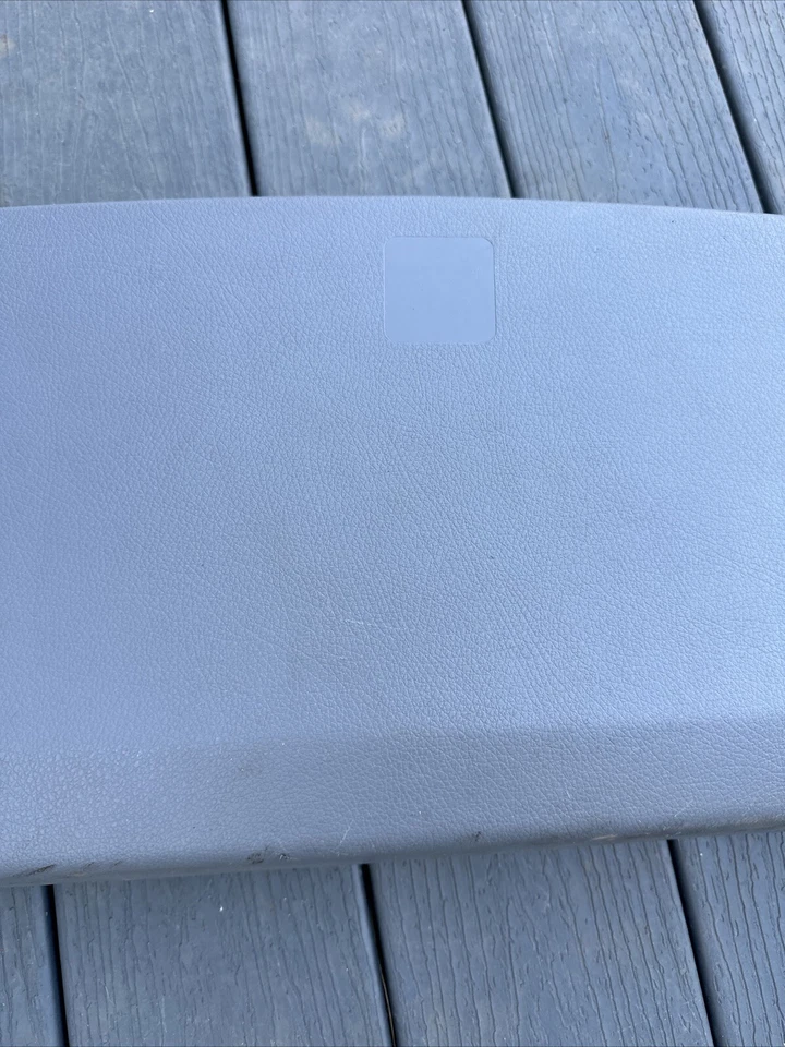 Dodge Sprinter 2500 2007-2012 puerta lateral del pasajero delantero panel de cubierta inferior OEM Foto 3 de 4