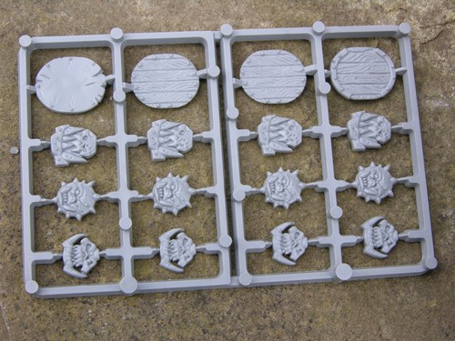 WHFB PLASTIC SHIELD SPRUE MULTI-LISTING - Picture 4 of 21