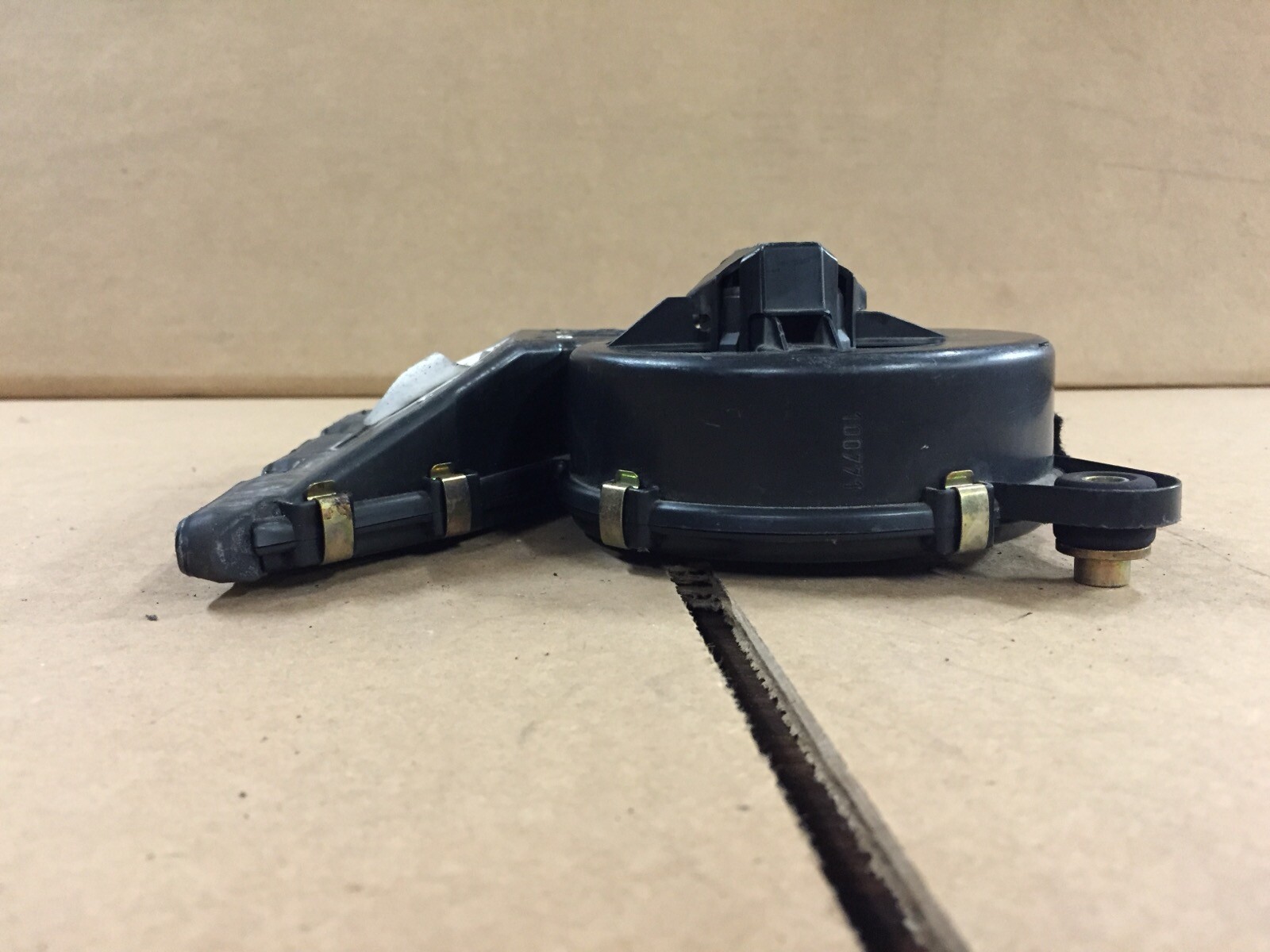 1997 BMW 328i Convertible Rear Fan Heater Motor & Defroster E36 