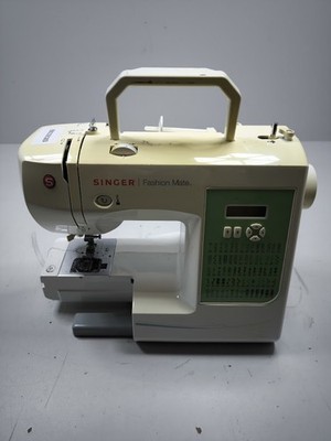 Singer Fashion Mate 7256 Nähmaschine - Ungeprüft, Kosmetik Wear