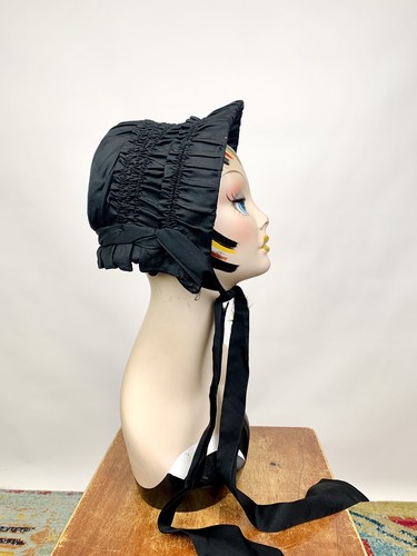 Antique Victorian 1890s Black Pleated Silk Mourning Bonnet Pioneer-wear AS IS - Picture 5 of 20