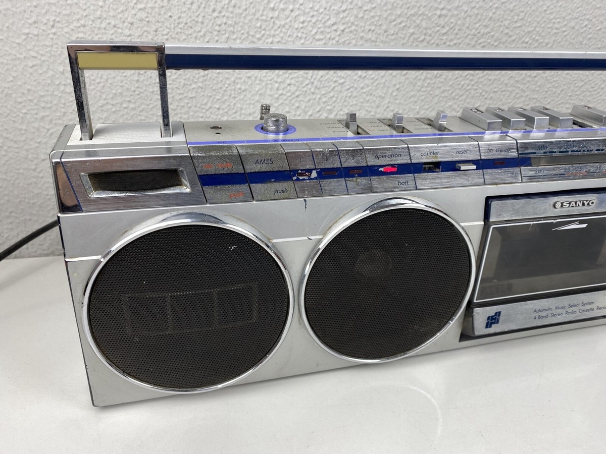 SANYO
サンヨー
ファンヒーター
石油
暖房
CFH-U321C
動作品 3bd6eedb4b469726136f7a202da4
