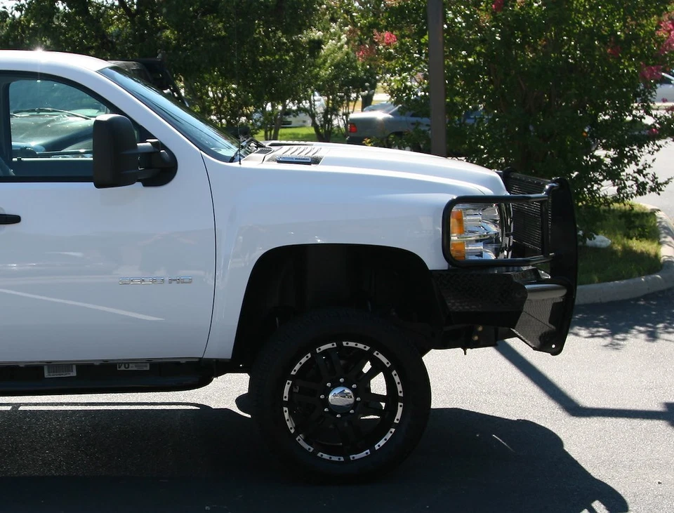 Передний бампер для 2007-2010 Chevrolet Silverado 2500 HD, Fab Fours CH08-S2060-1 - Изображение 3 из 3