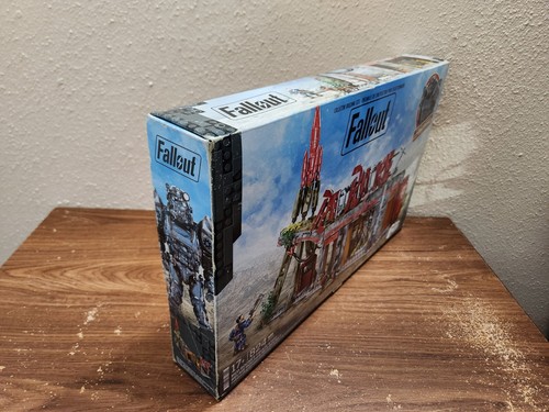MEGA Fallout/Fallout 4 Red Rocket Truck Stop Set, BRAND NEW, UNOPENED, SEALED - Picture 3 of 7