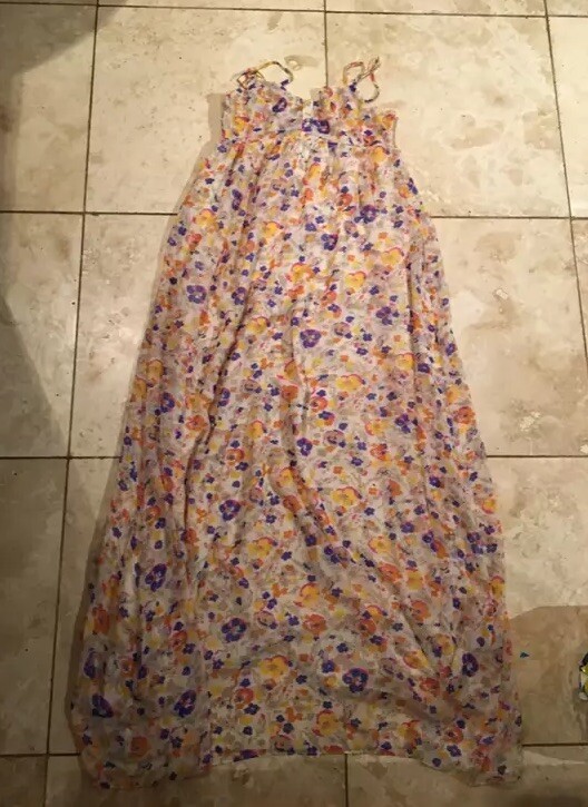 moda international maxi dress floral flowy beautiful S/P Partial/Placket Pink and white floral maxi