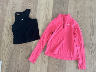 Fantastico set bambina NIKE top maglia manica lunga rosso taglia 128/134 ottime condizioni