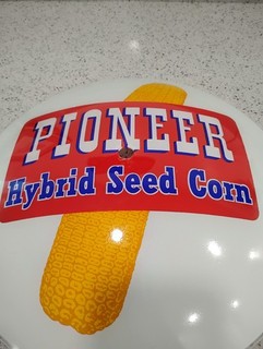 Rare Pioneer Seed Corn Glass Lense Advertising Farm gas pump globe?