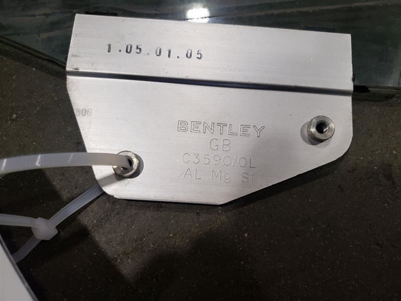 Bentley Continental GT 2005 Front Left Door glass
