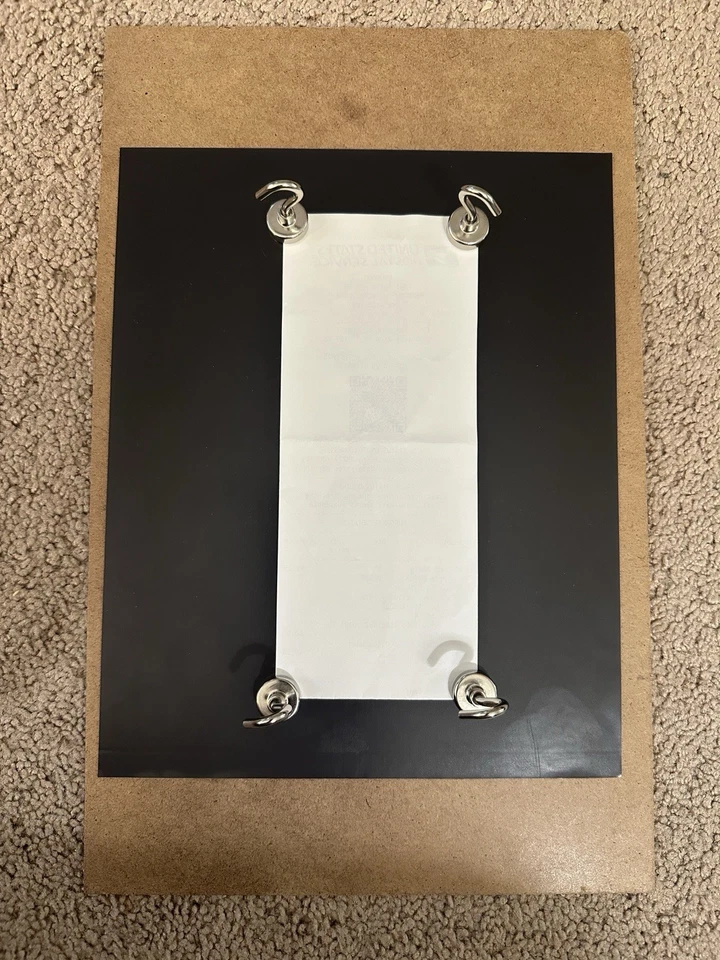 Receipt Holding Magnetic Picture Board With 4 Magnets Document Holder Multi-use - Image 2 of 2
