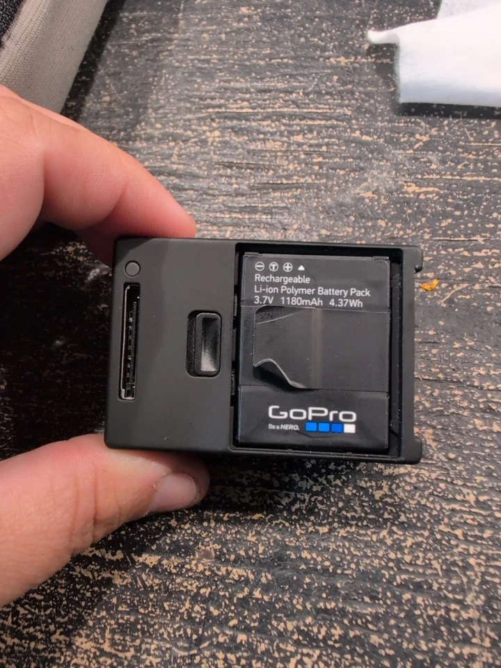 GoPro HERO3+ Plus Silver/Black W/ Charging Cable - Image 3 of 4