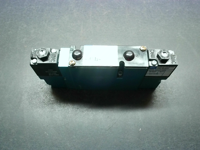 MAC 92B-BAB-000-DP-DDAP-2DM Valve 20-120PSI 24VDC-New No Box img
