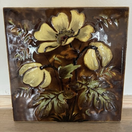Victorian Antique Fireplace Tile, With Raised Relief Flowers And Foliage - Picture 2 of 3