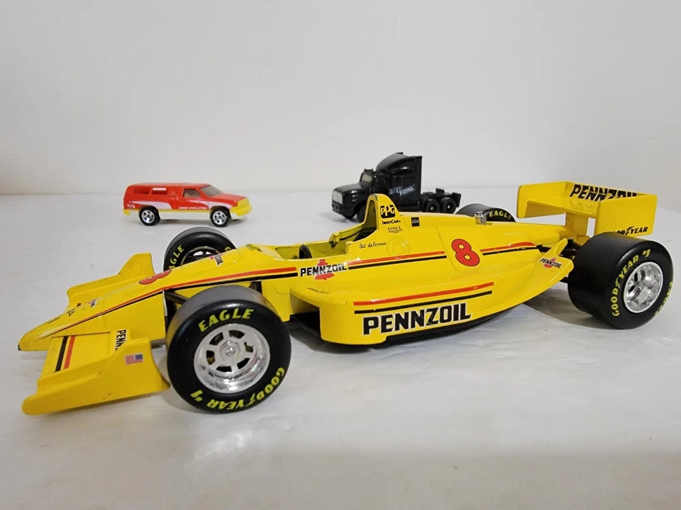 Lot of 10 Vintage Hot Wheels Matchbox Maisto Racing Champions Diecast Cars Loose - Image 4 of 4