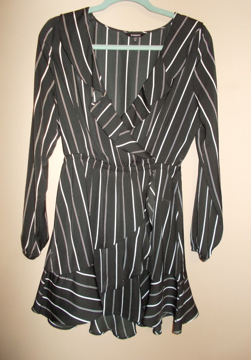 black and white long sleeve striped dress & Knit Mini Black & White / 10 Perfect for evening events Kenneth Cole | Pinstripe Shirt