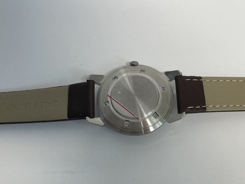 Orologio da polso vintage Sputnik Kirovskie granchio URSS 1 MCHZ cassa nuova, quadrante.mani - Foto 9 di 12