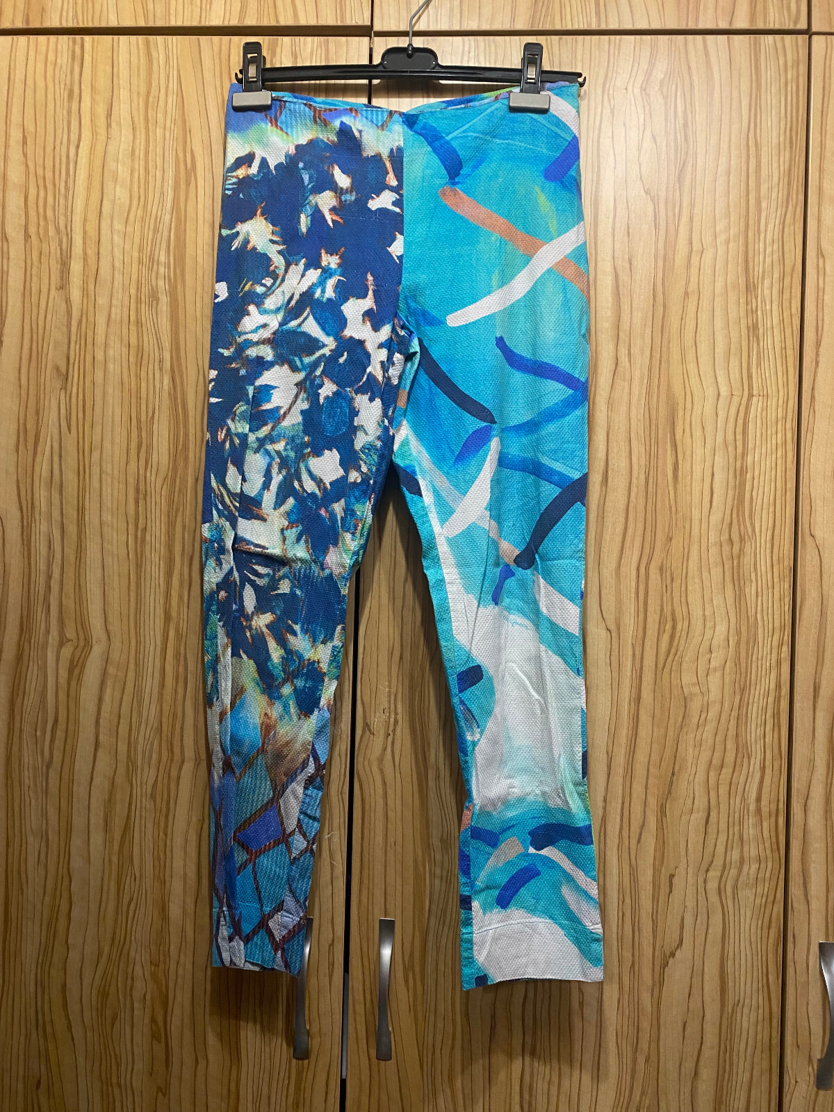 SAVE THE QUEEN MULTICOLORED STRETCH ABSTRACT PRIN… - image 1