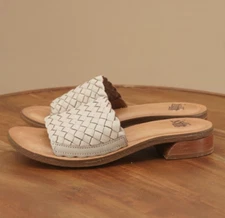 Sofft Womens Ardee Slide Sandals Woven Gray Taupe Leather Size 7