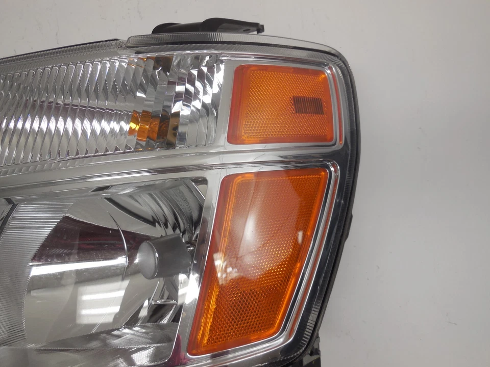 Faro delantero izquierdo conductor Nissan NV1500 NV2500 NV3500 2012-2019 E2 Foto 3 de 4