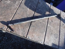 85-89 Yamaha Phazer snow parts:  SHORT STEERING TIE ROD