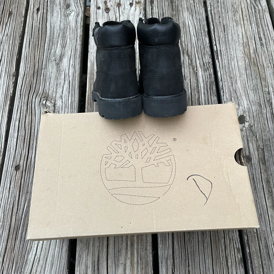 Timberland 6" Premium Clásico Impermeable Niños Botas Negras Talla 13 Leer Foto 4 de 4