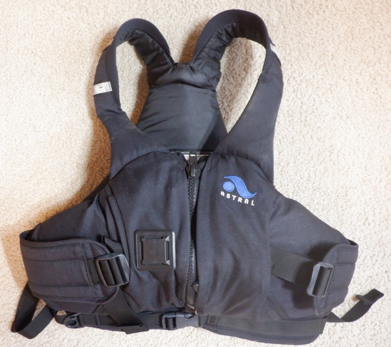 Canoe Sailing, Type Iii, Mens Large/x Large, Black
