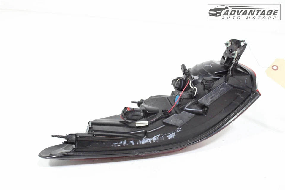 Chevrolet Blazer 2019-2022 cuarto trasero izquierdo panel luz trasera exterior lámpara OEM Foto 4 de 4