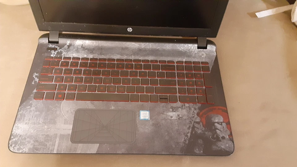 HP Star Wars Special Edition 15-an050nr 15.6 in - 1TB, Intel i5-6600U 6GB RAM - Image 3 of 3