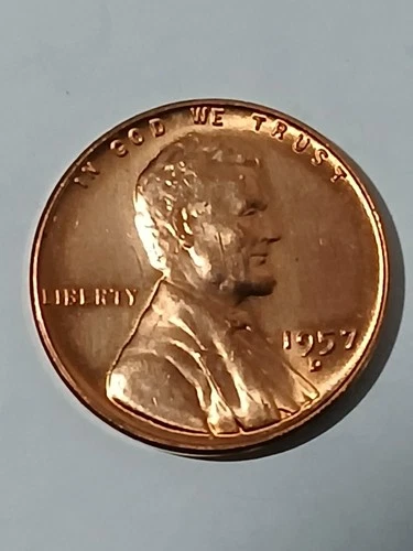 1957-D Lincoln Wheat Penny OCS.Leaning L on the rim.