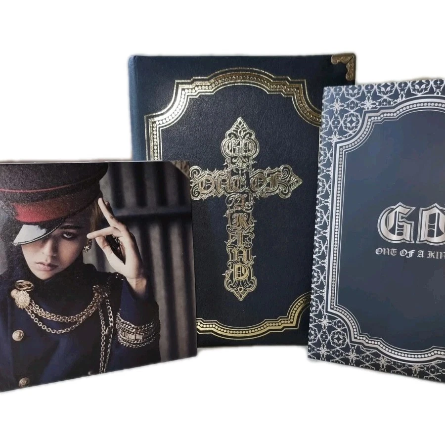 G-DRAGON 1st Mini Album [One Of A Kind] (Gold Ver.)
