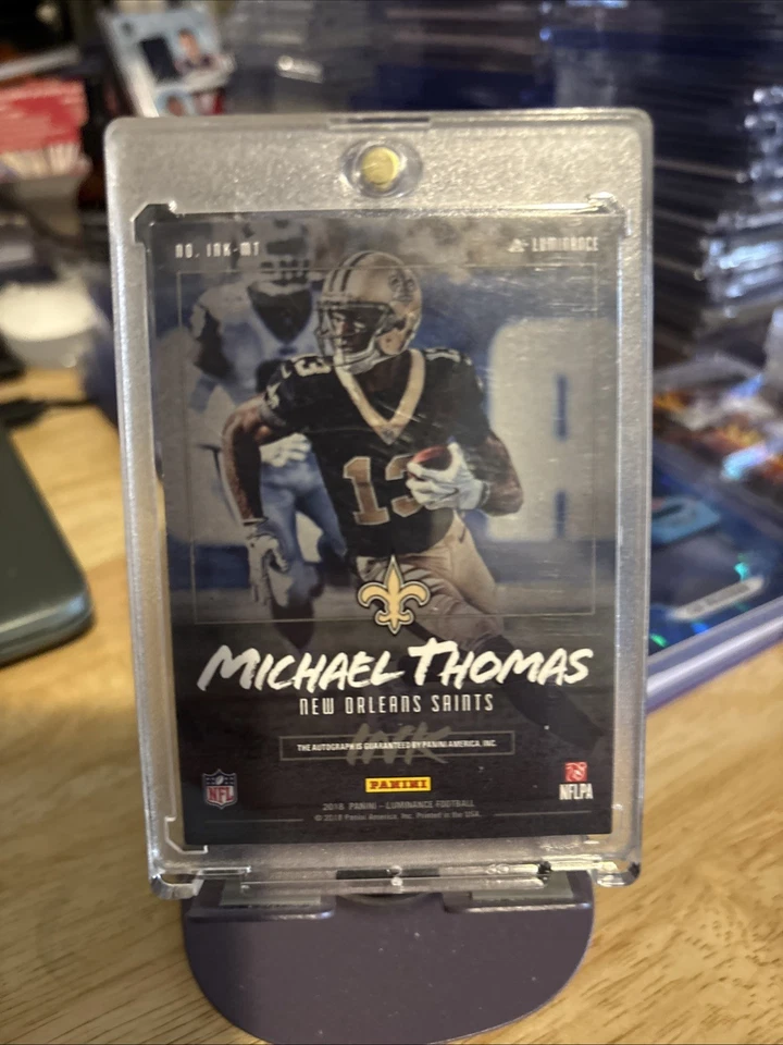 Tinta de fútbol americano Michael Thomas 2018 Panini Luminance autógrafo dorado #40/75 Foto 3 de 4