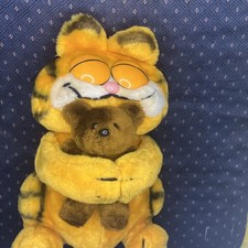 Rare 1980  s Vtg Large Plush Garfield Eyes Closed Hugging Pooky Bear Dakin