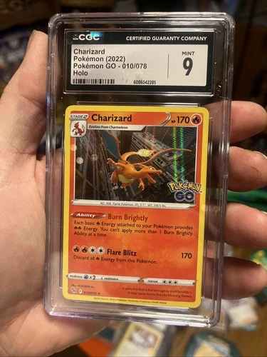 Pokemon Pokémon GO Holo Rare Charizard 010/078 CGC 9 Mint