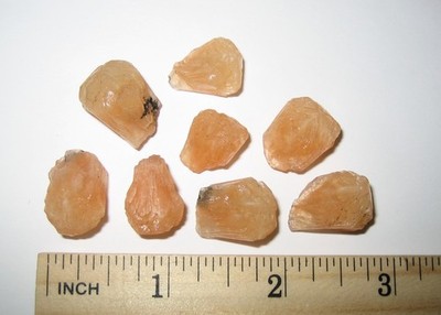 8 BEAUTIFUL SMALL NATURAL 0.6''- 0.7'' PEACH STILBITE CRYSTALS FROM INDIA 23.1g *1