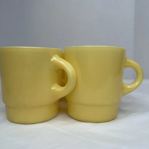 Set Of ( 5 ) Vintage Federal F Yellow Milk Glass Coffee Cup Mug Heat Proof  USA